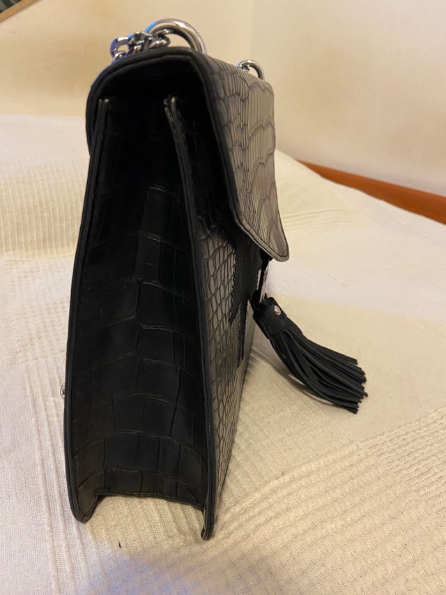 Borsa nera lucida di Skinnydip London