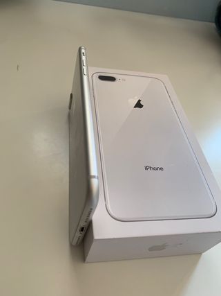 iPhone 8 Plus