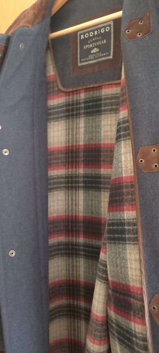 Sobretudo tipo canadiana muito quente