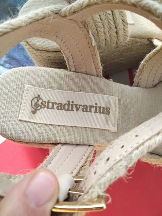 SANDALIAS CUÑA Y PLATAFORMA