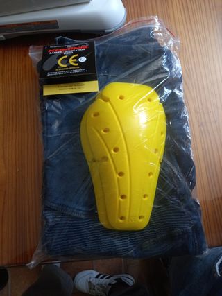 Pantalón motocicleta