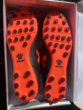 A estrenar, la legendaria Kelme Trueno