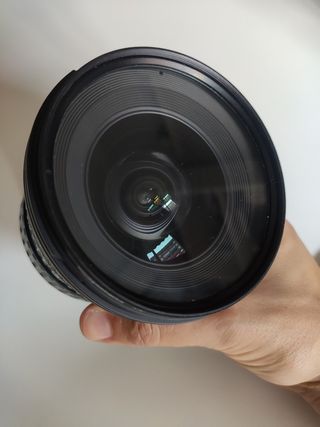 Nikon D3100 + 2 objetivos y complementos