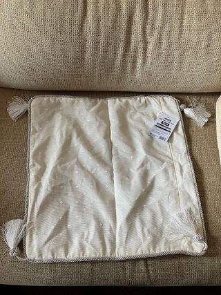 2 Fundas cojines 5 € c/u