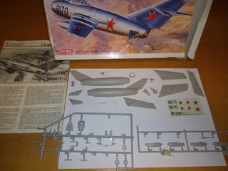 MAQUETA AVIÓN MIG 15 1/72 ITALERI