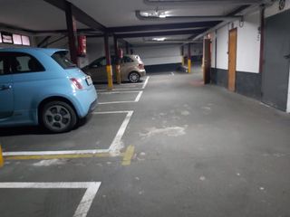 Garaje y trastero en venta