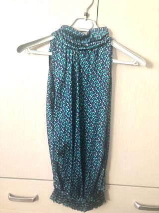 Camisa sin mangas de seda