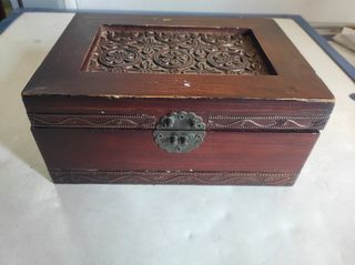 Caja joyero madera antiguo