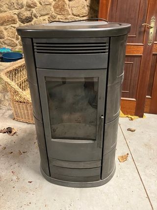 Stufa a pellet in vendita