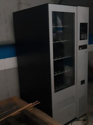 Máquina Expendedora Visión Snaks+Bebidas