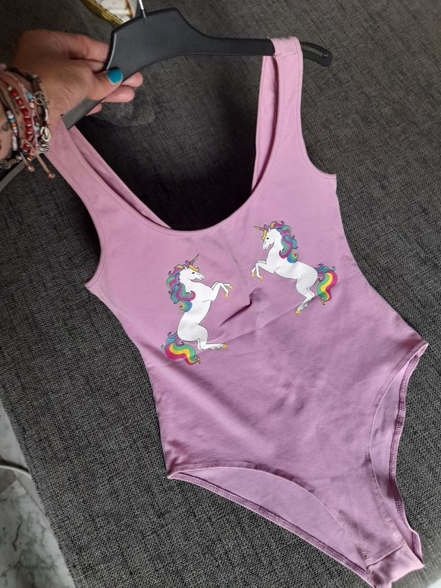 Blusa bodysuit con unicornios