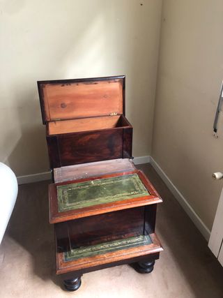 Mueble antiguo escalera si XVIII