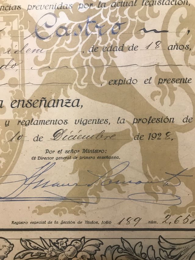 Título de la Antigua Escuela Normal de Toledo