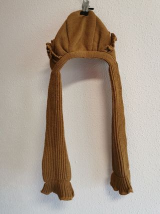 Capota de niña talla 2 años.