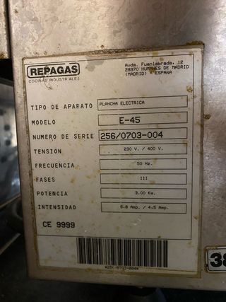 Plancha electrica industrial en estado muy bueno