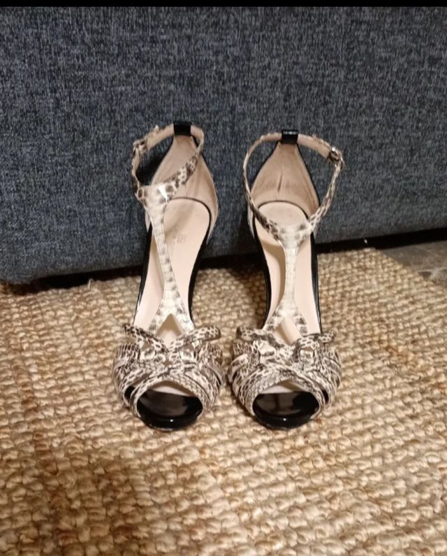 Sandalias Gloria Ortiz T.37