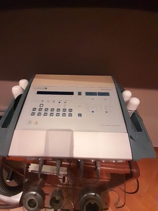Aparato  mesoterapia virtual y cromoterapia