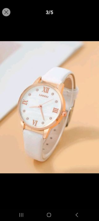 Reloj cuarzo blanco