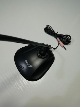 WEB CAM Y MICRÓFONO