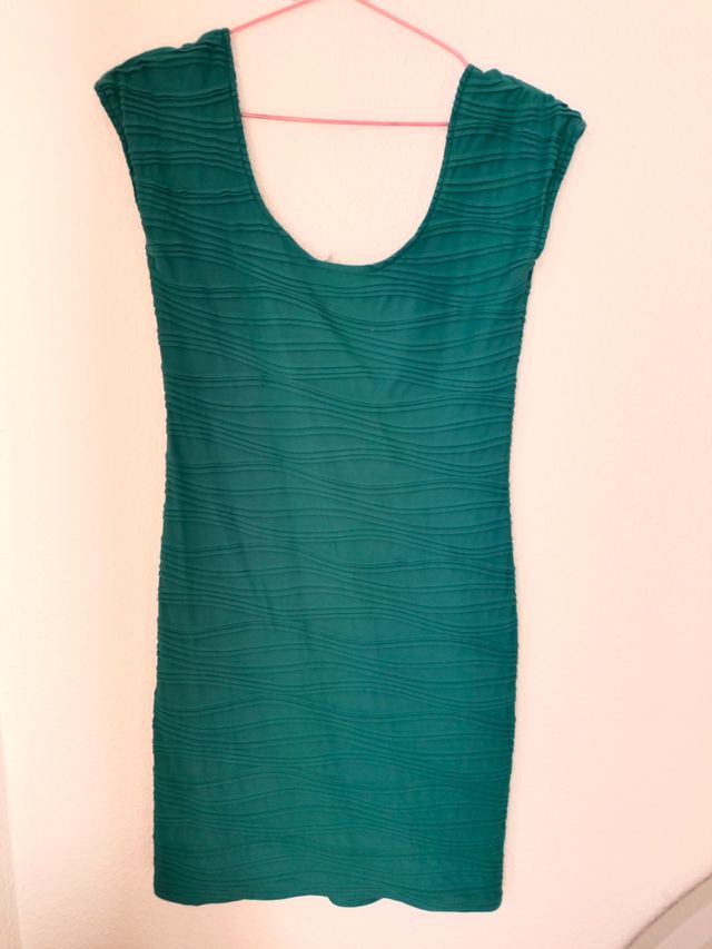 Vestido ajustado verde
