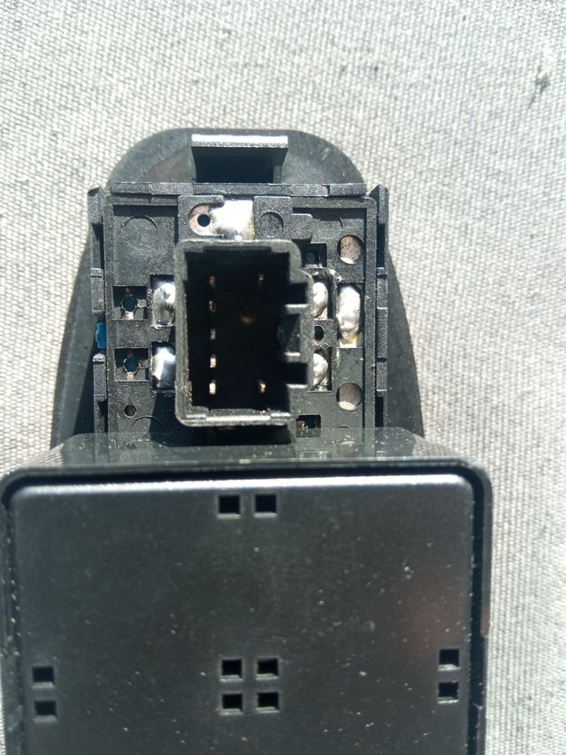 Mando elevalunas hyundai accent