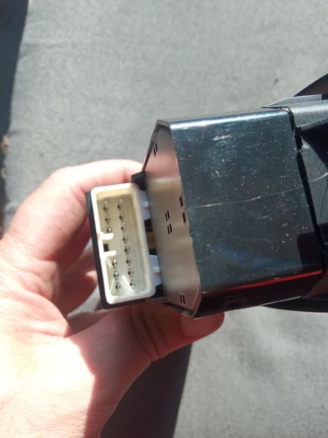 Mando elevalunas hyundai accent