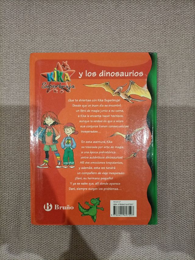 Libro di lettura Kika Superbruja