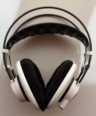 Auriculares AKG Q701