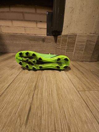 Botas de fútbol (nuevas) Adidas X