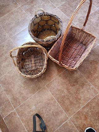 tres cestas muy nuevas 15€ las tres