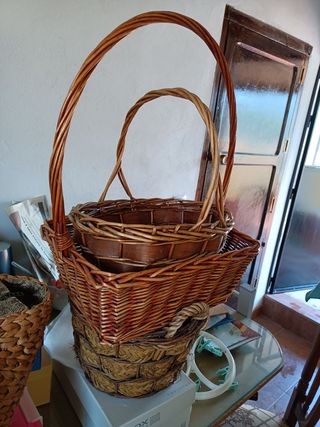 tres cestas muy nuevas 15€ las tres