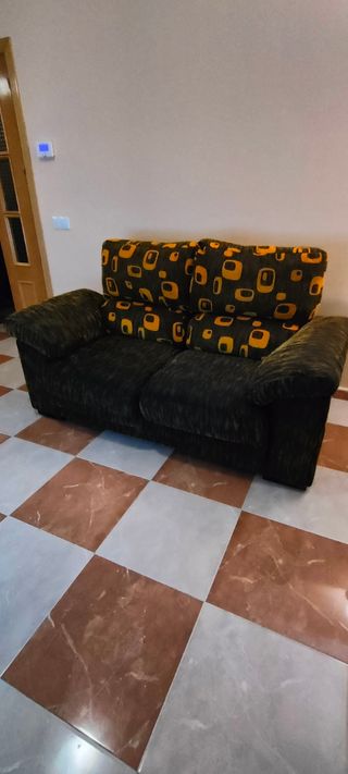 Sofas tres y dos plazas* bajada de precio"