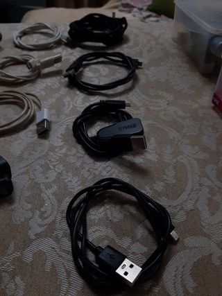 Cargador cable móvil