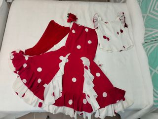 Falda rociera/ traje de flamenca rosa fucsia