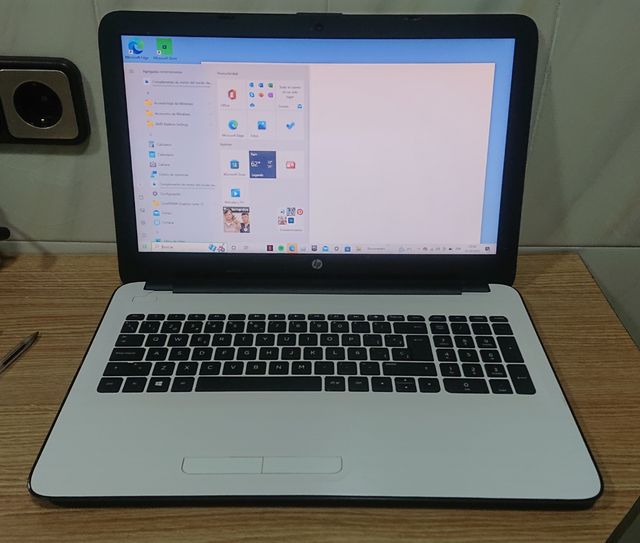 Ordenador portatil Hp 15" Blanco