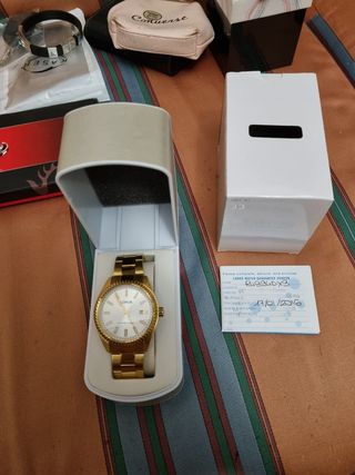 Orologio lorus colore oro