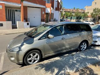 Mitsubishi Grandis 2007