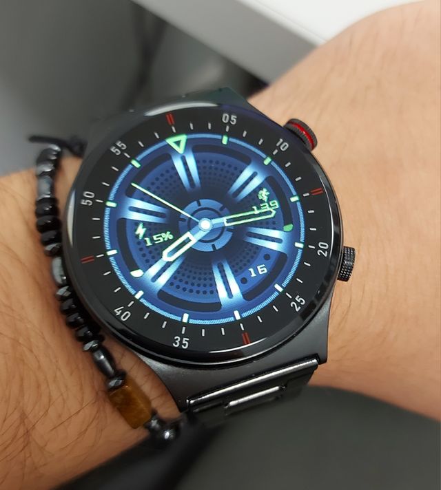 Smartwatch lige 2023 in acciaio