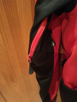 Cortavientos Stratermic BTWIN. Talla M