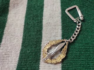 Llavero vintage espada