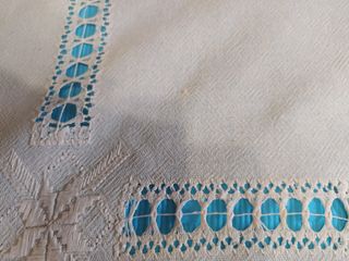 Antigua colcha o mantelería lino