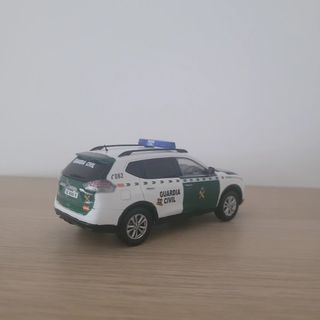Nissan X-Trail Guardia Civil 1/43