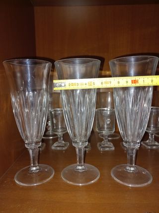 Set 5 bicchieri da vino