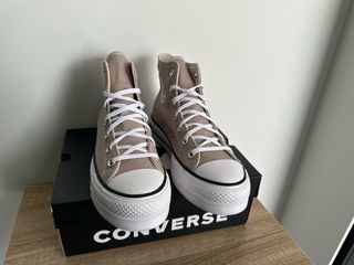 Converse Chuck Taylor All Star Platform