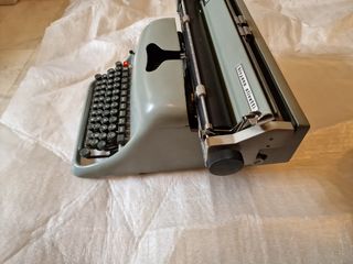 Máquina escribir. Hispano Olivetti.Coleccionista