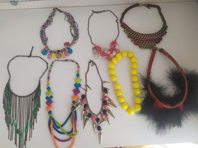 Collares