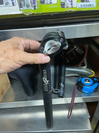 Tija de sillín de aluminio