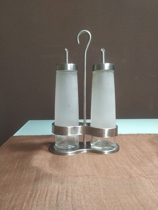 Dispenser per olio d'oliva fatto a mano in ceramica di base, contenitore per condimento per insalata e aceto, contenitore per cucina in ceramica non smaltata - Italia