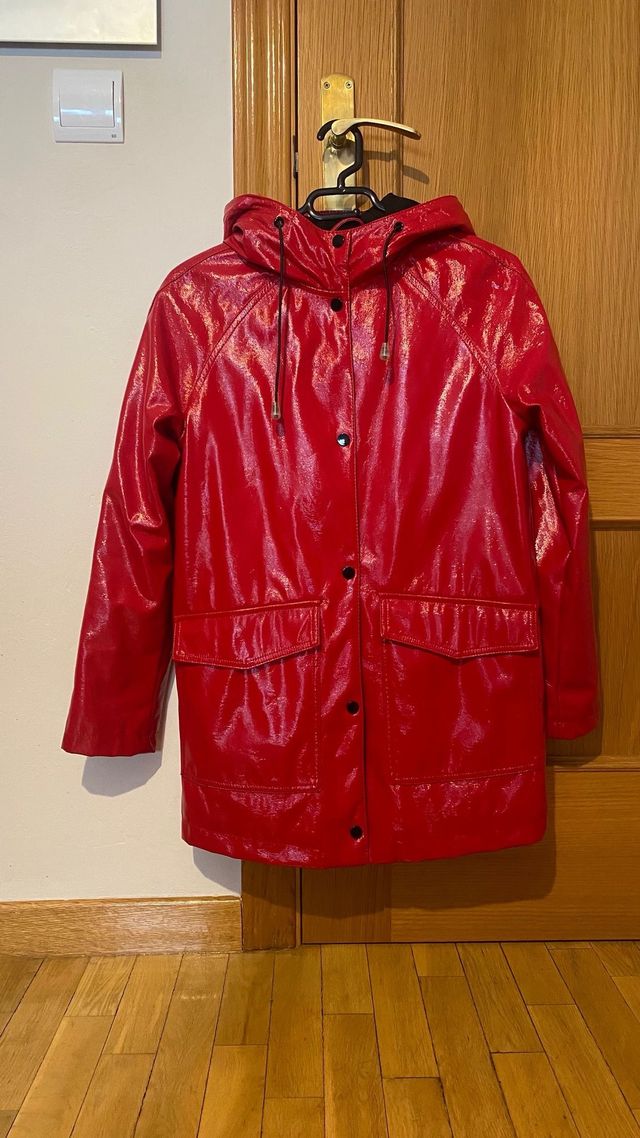 Chubasquero Pull&Bear