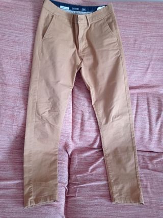 Pantalón chino